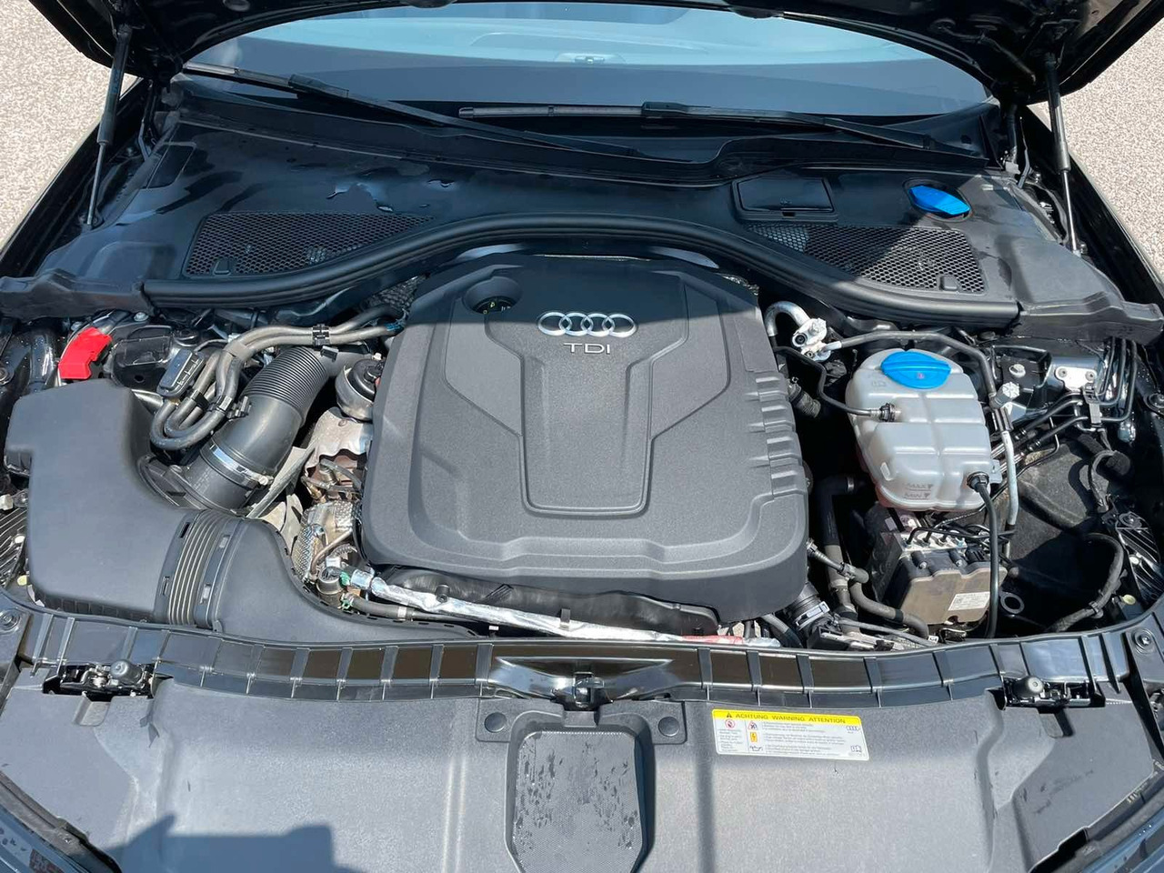 Седан Audi A6 2.0 TDI S tronic quattro: фото 15 Седан Audi A6 2.0 TDI S tronic quattro: фото 15