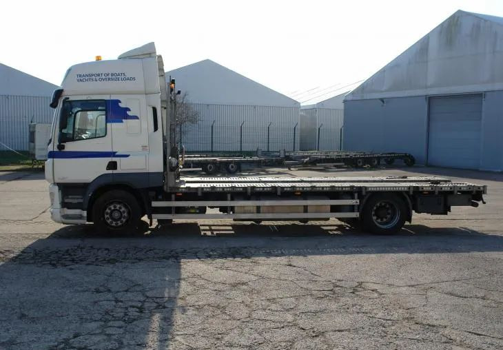 DAF CF 410 EURO 6 Laweta - Platforma super stan - Грузовик бортовой/ Платформа: фото 4 DAF CF 410 EURO 6 Laweta - Platforma super stan - Грузовик бортовой/ Платформа: фото 4