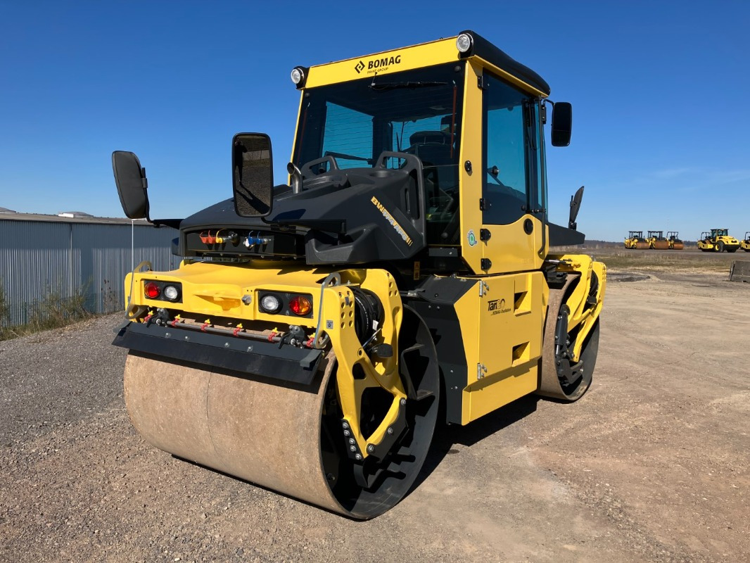 BOMAG DE BW 174 APO-4v Stage V/Tier 4f - Дорожный каток: фото 1 BOMAG DE BW 174 APO-4v Stage V/Tier 4f - Дорожный каток: фото 1