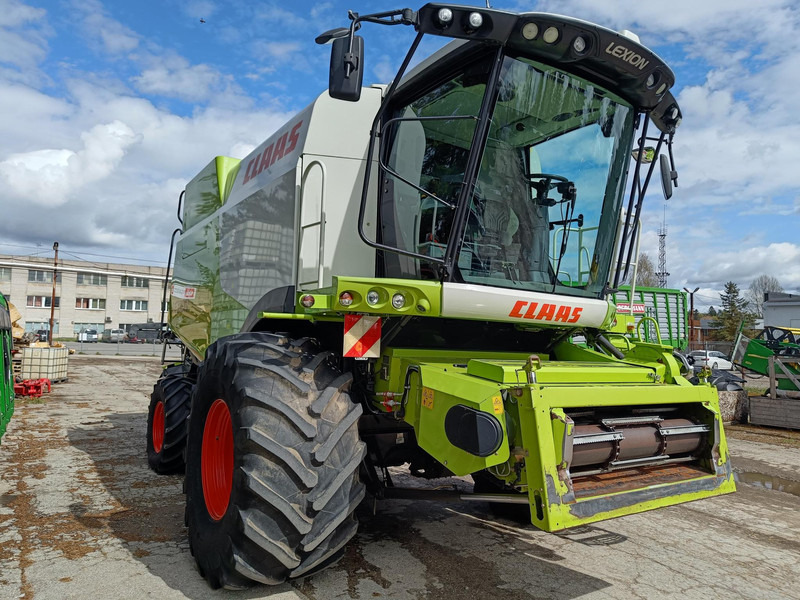 Claas Lexion 670 V750 - Зерноуборочный комбайн: фото 5 Claas Lexion 670 V750 - Зерноуборочный комбайн: фото 5