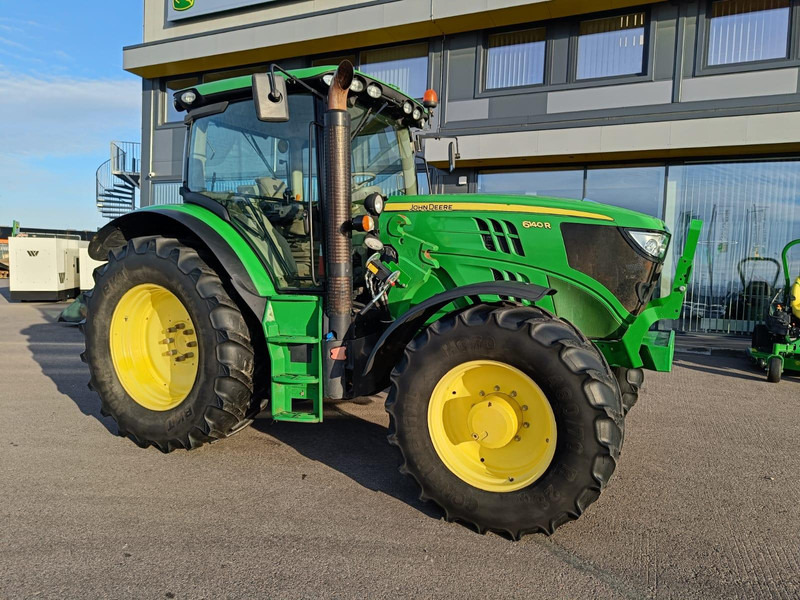 John Deere 6140R - Трактор: фото 1 John Deere 6140R - Трактор: фото 1