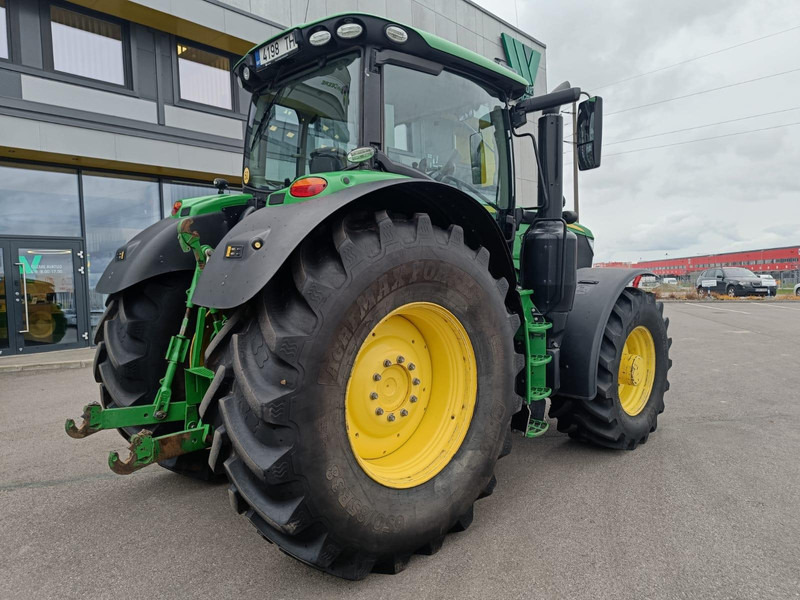 John Deere 6215R - Трактор: фото 3 John Deere 6215R - Трактор: фото 3