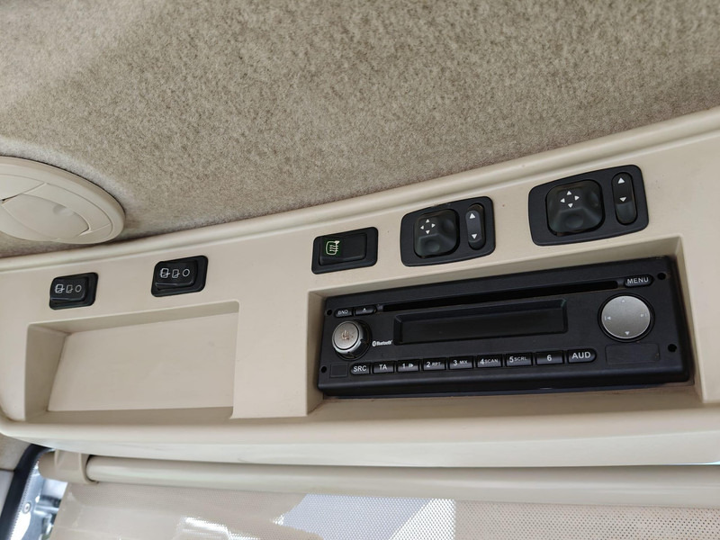 Трактор John Deere 7290R e23: фото 19 Трактор John Deere 7290R e23: фото 19