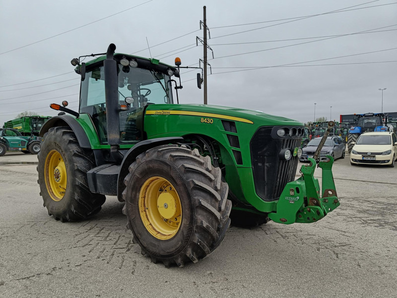 John Deere 8430 PST - Трактор: фото 1 John Deere 8430 PST - Трактор: фото 1