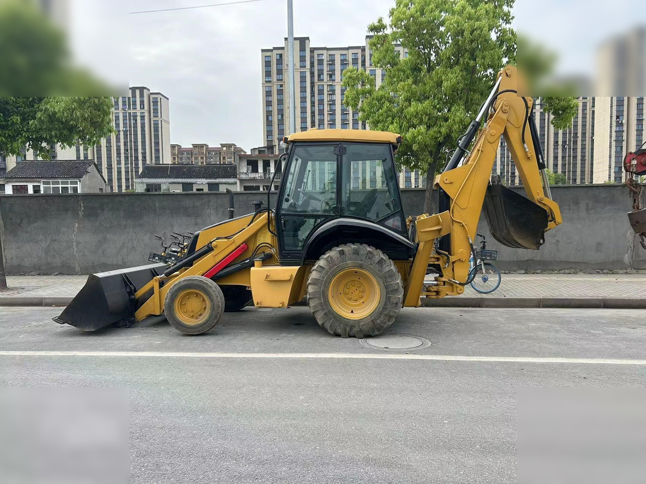 CASE 580 - Экскаватор-погрузчик: фото 5 CASE 580 - Экскаватор-погрузчик: фото 5
