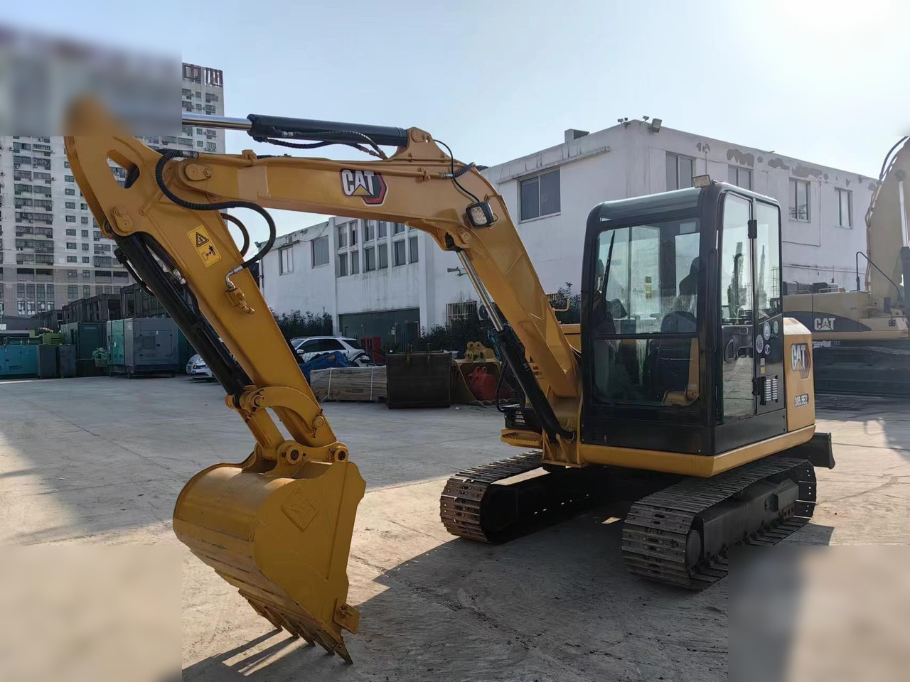 CATERPILLAR 305.5E2 - Мини-экскаватор: фото 2 CATERPILLAR 305.5E2 - Мини-экскаватор: фото 2