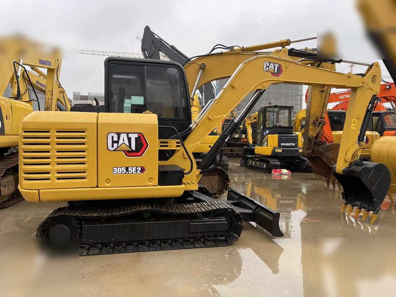 CATERPILLAR 305.5E2 - Мини-экскаватор: фото 1 CATERPILLAR 305.5E2 - Мини-экскаватор: фото 1
