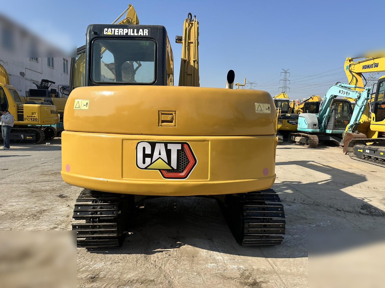 CATERPILLAR 307D - Гусеничный экскаватор: фото 3 CATERPILLAR 307D - Гусеничный экскаватор: фото 3