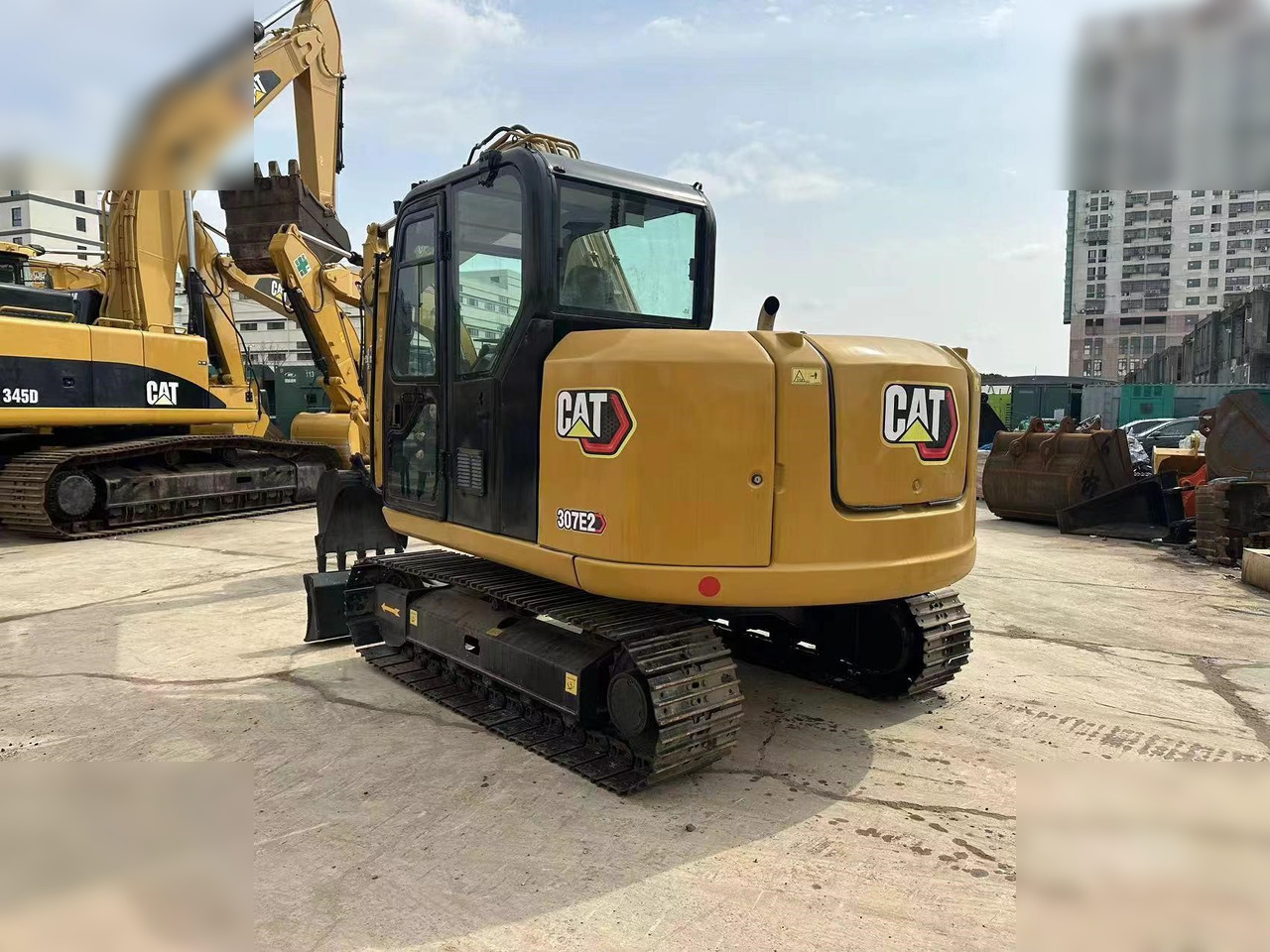 CATERPILLAR 307E2 - Гусеничный экскаватор: фото 3 CATERPILLAR 307E2 - Гусеничный экскаватор: фото 3