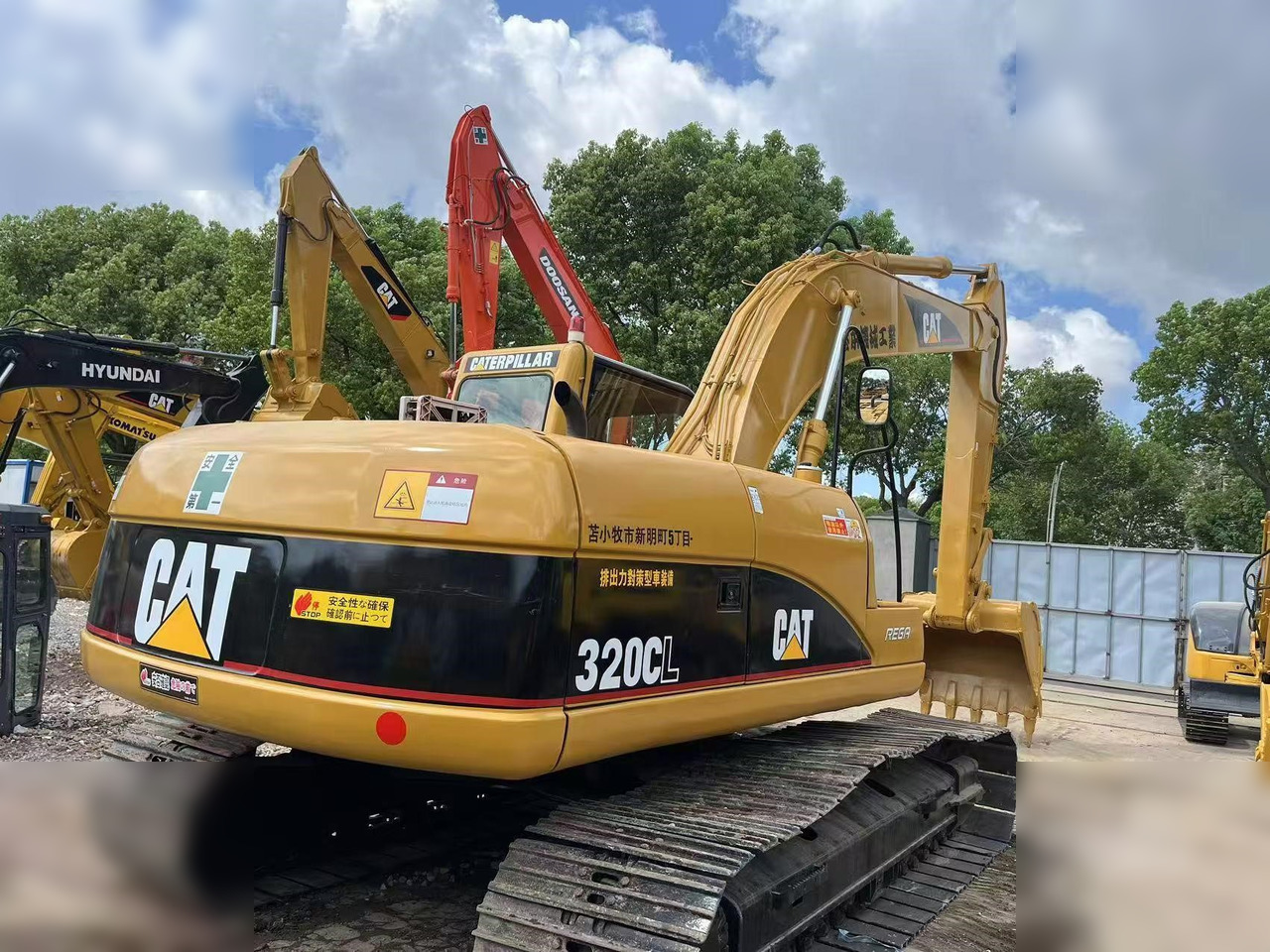 CATERPILLAR 320CL - Гусеничный экскаватор: фото 4 CATERPILLAR 320CL - Гусеничный экскаватор: фото 4