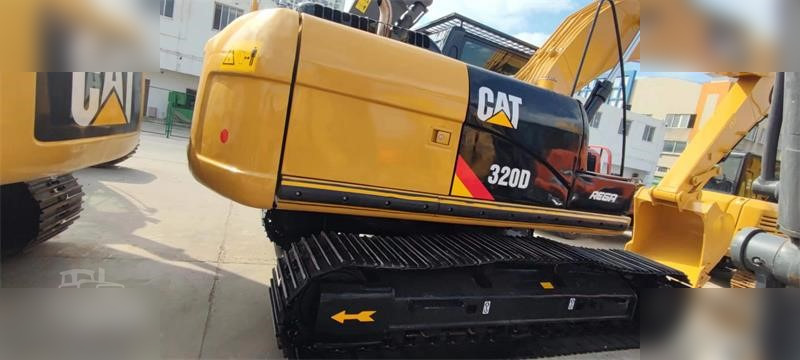 CATERPILLAR 320D - Гусеничный экскаватор: фото 3 CATERPILLAR 320D - Гусеничный экскаватор: фото 3