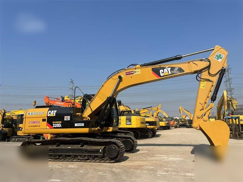 CATERPILLAR 320DL - Гусеничный экскаватор: фото 4 CATERPILLAR 320DL - Гусеничный экскаватор: фото 4