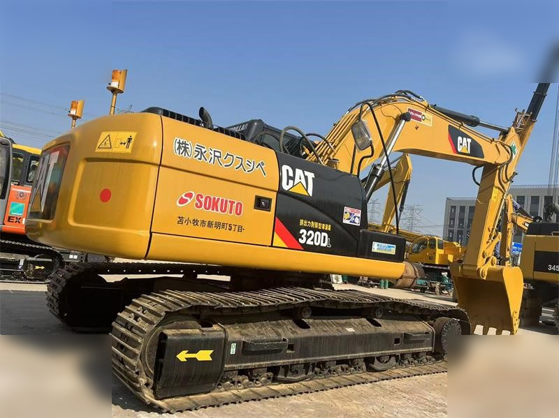 CATERPILLAR 320DL - Гусеничный экскаватор: фото 2 CATERPILLAR 320DL - Гусеничный экскаватор: фото 2