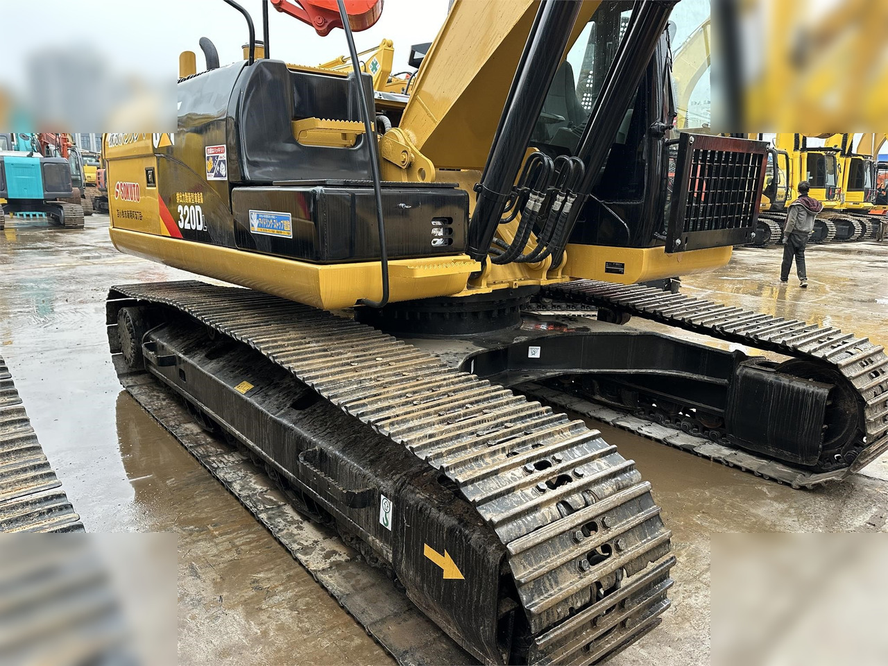 CATERPILLAR 320DL - Гусеничный экскаватор: фото 2 CATERPILLAR 320DL - Гусеничный экскаватор: фото 2