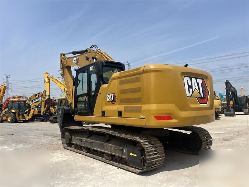 CATERPILLAR 323 - Гусеничный экскаватор: фото 4 CATERPILLAR 323 - Гусеничный экскаватор: фото 4