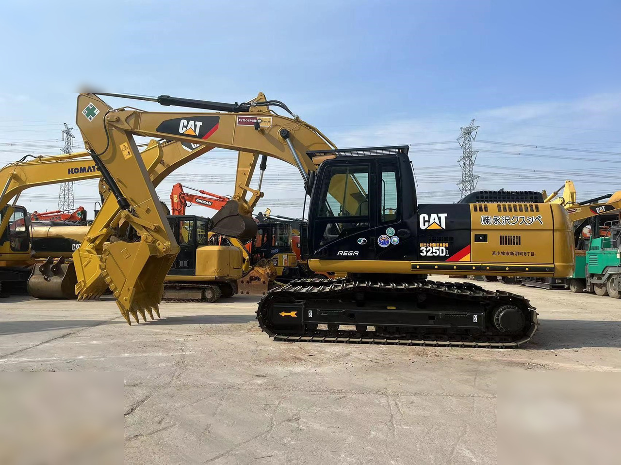 CATERPILLAR 325DL - Гусеничный экскаватор: фото 1 CATERPILLAR 325DL - Гусеничный экскаватор: фото 1