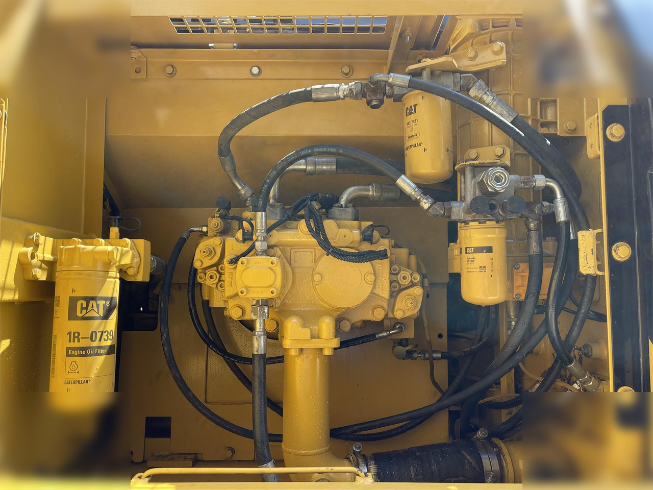 CATERPILLAR 325DL - Гусеничный экскаватор: фото 4 CATERPILLAR 325DL - Гусеничный экскаватор: фото 4