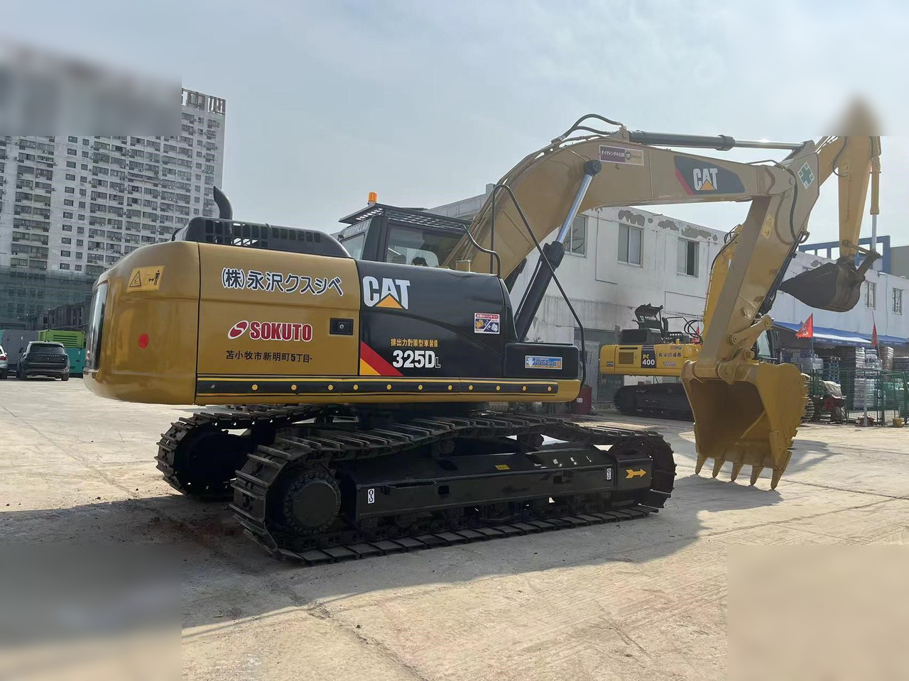 CATERPILLAR 325DL - Гусеничный экскаватор: фото 2 CATERPILLAR 325DL - Гусеничный экскаватор: фото 2