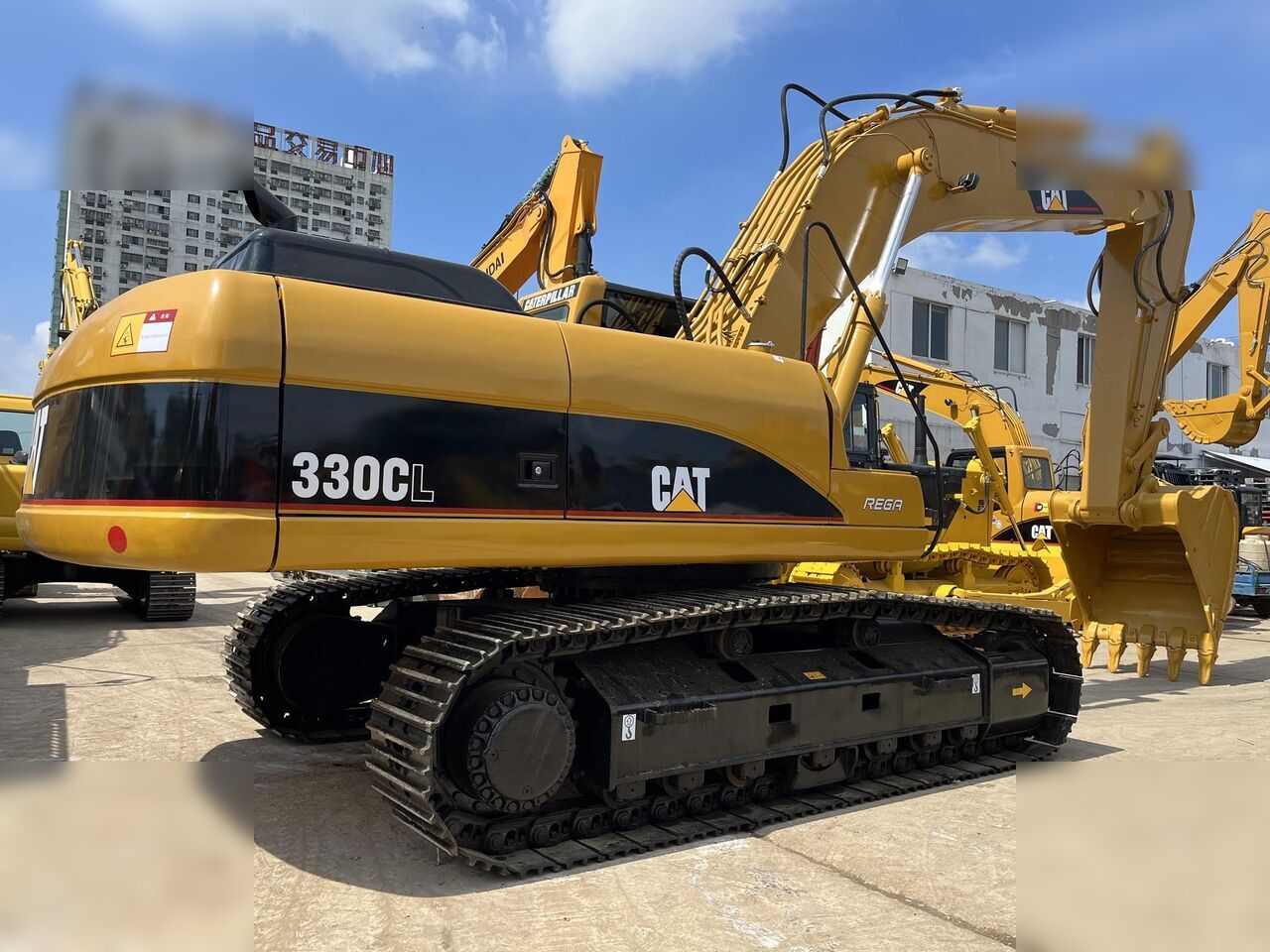 CATERPILLAR 330CL - Гусеничный экскаватор: фото 1 CATERPILLAR 330CL - Гусеничный экскаватор: фото 1