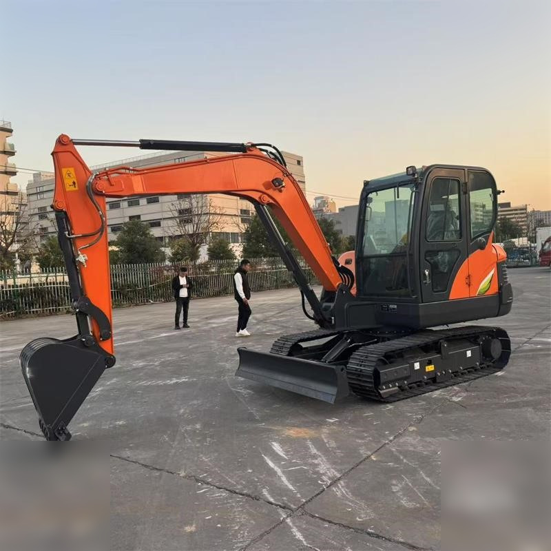 DOOSAN DX60E-10N - Гусеничный экскаватор: фото 2 DOOSAN DX60E-10N - Гусеничный экскаватор: фото 2
