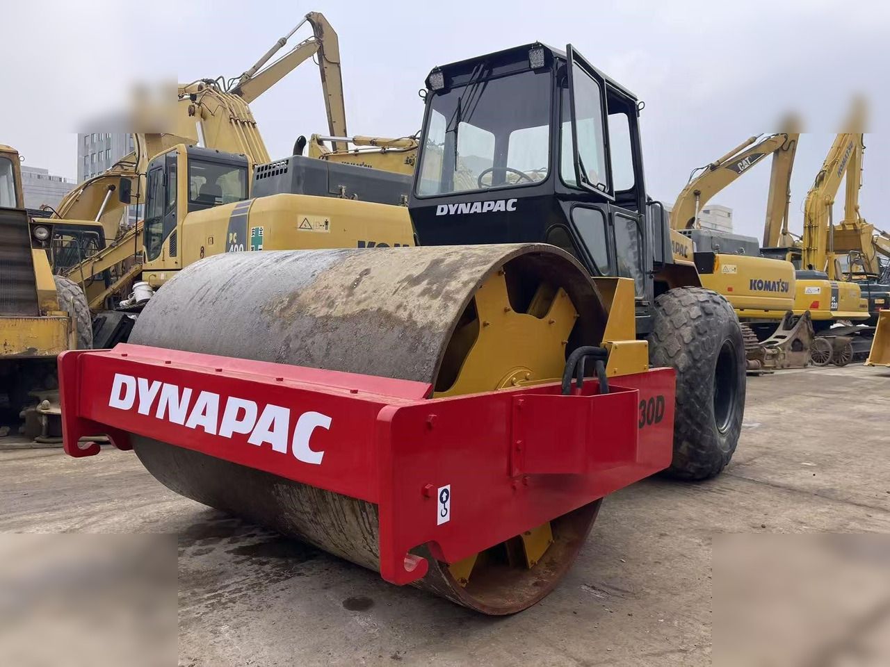 DYNAPAC CA30D - Каток: фото 1 DYNAPAC CA30D - Каток: фото 1