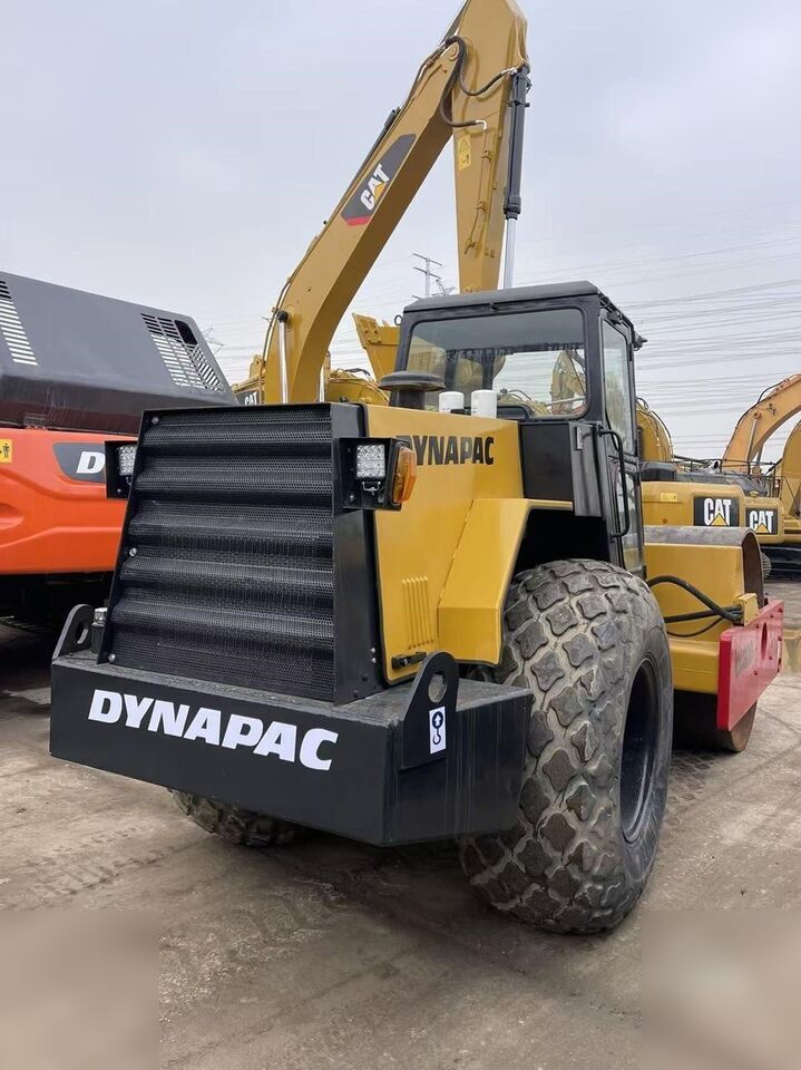 DYNAPAC CA30D - Каток: фото 4 DYNAPAC CA30D - Каток: фото 4