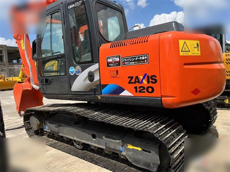 HITACHI ZX120 - Гусеничный экскаватор: фото 1 HITACHI ZX120 - Гусеничный экскаватор: фото 1