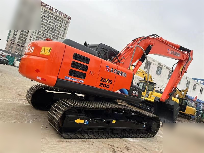 HITACHI ZX200-3 - Гусеничный экскаватор: фото 5 HITACHI ZX200-3 - Гусеничный экскаватор: фото 5