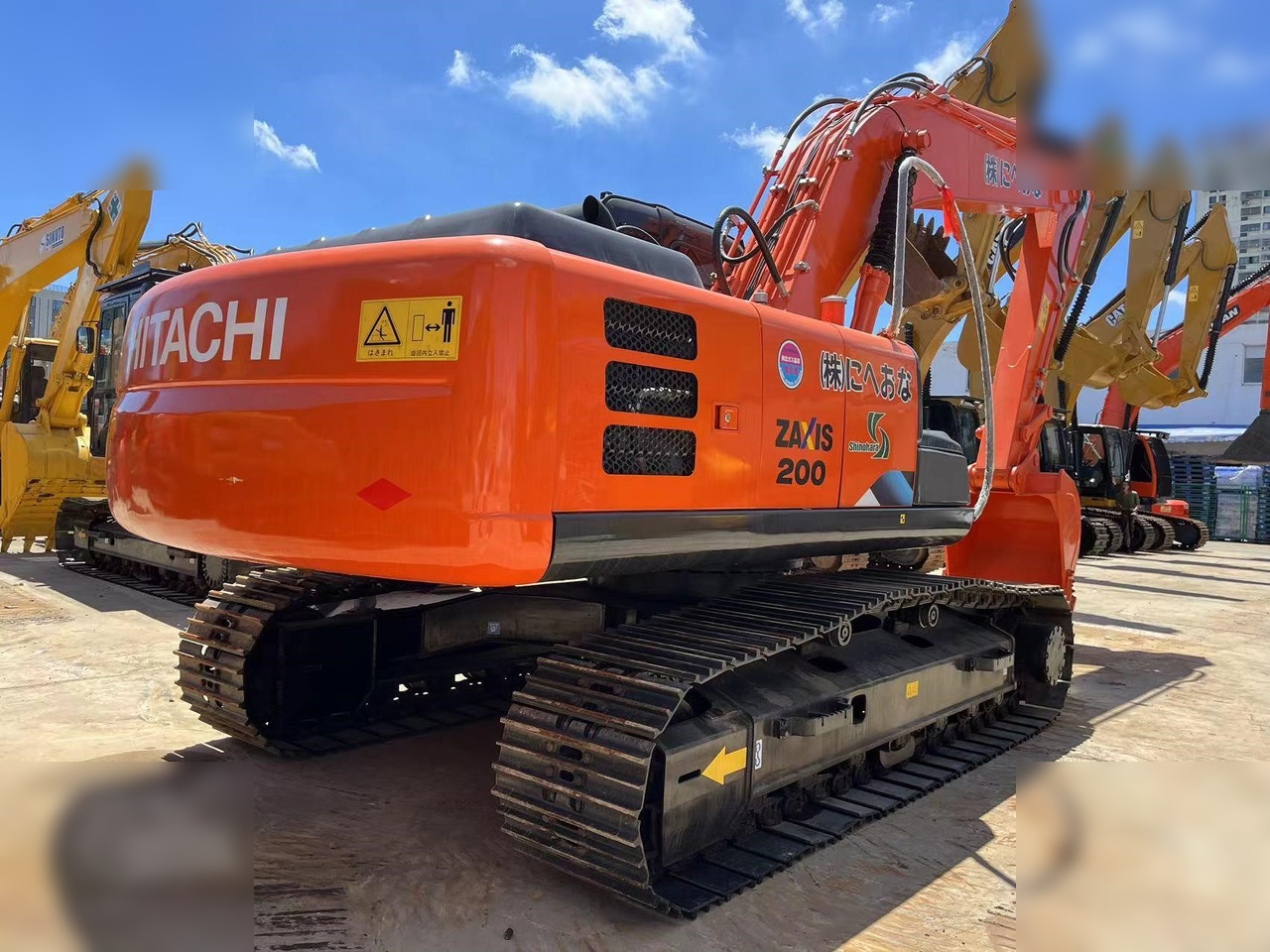 HITACHI ZX200-3G - Гусеничный экскаватор: фото 2 HITACHI ZX200-3G - Гусеничный экскаватор: фото 2