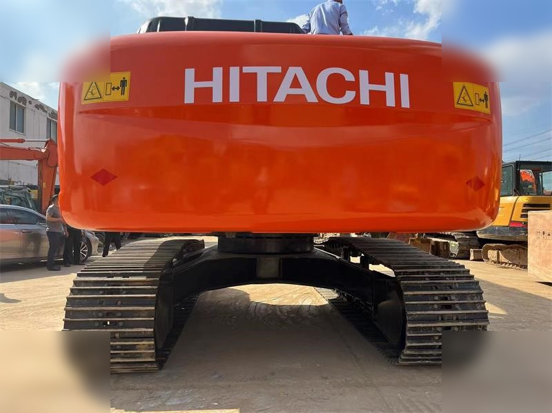 HITACHI ZX240 - Гусеничный экскаватор: фото 3 HITACHI ZX240 - Гусеничный экскаватор: фото 3