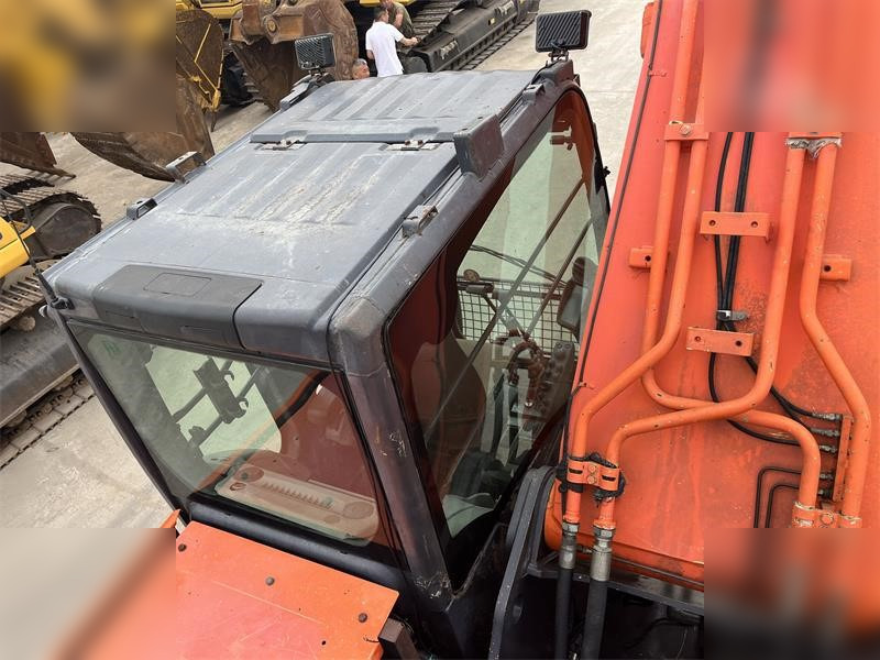 HITACHI ZX350H-5G - Гусеничный экскаватор: фото 3 HITACHI ZX350H-5G - Гусеничный экскаватор: фото 3