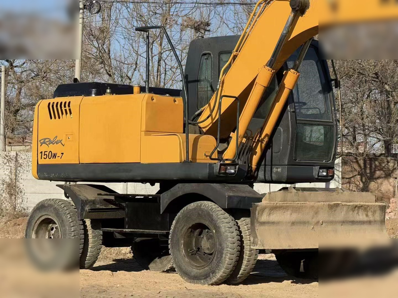 HYUNDAI ROBEX 150W-7A - Колёсный экскаватор: фото 4 HYUNDAI ROBEX 150W-7A - Колёсный экскаватор: фото 4