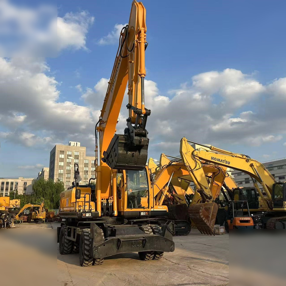 HYUNDAI ROBEX 210W-9 - Колёсный экскаватор: фото 4 HYUNDAI ROBEX 210W-9 - Колёсный экскаватор: фото 4