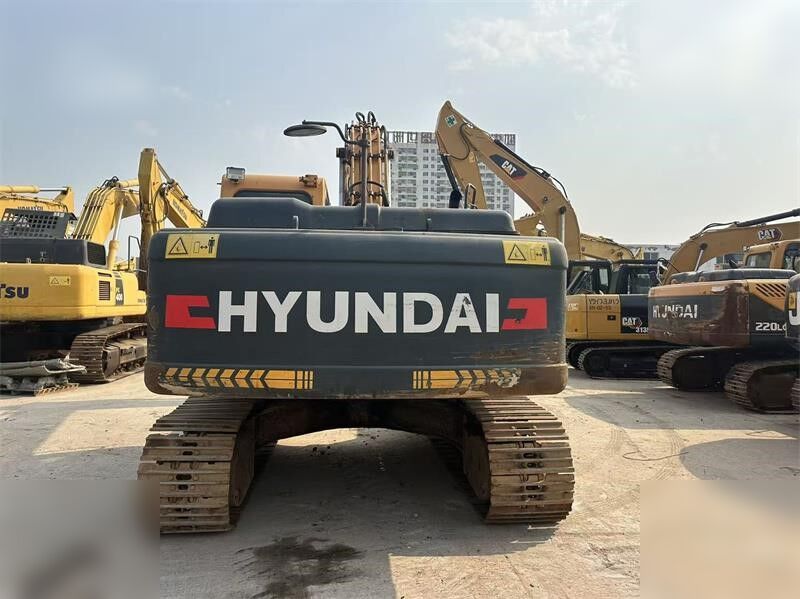 HYUNDAI ROBEX 220 LC-9S - Гусеничный экскаватор: фото 4 HYUNDAI ROBEX 220 LC-9S - Гусеничный экскаватор: фото 4