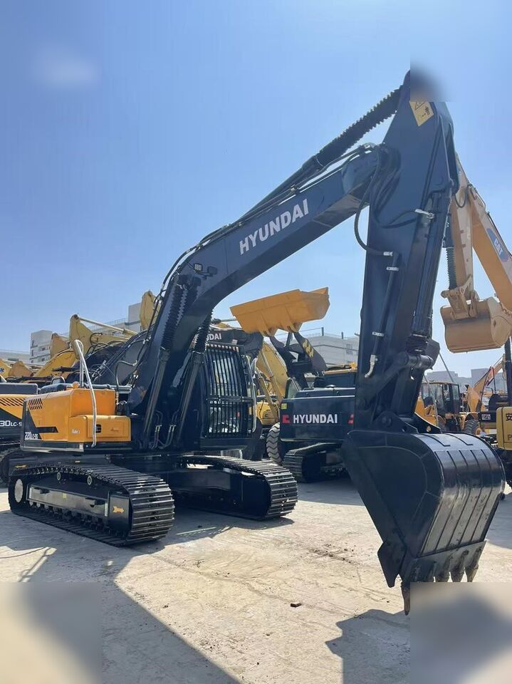 HYUNDAI ROBEX 220 LC-9S - Гусеничный экскаватор: фото 4 HYUNDAI ROBEX 220 LC-9S - Гусеничный экскаватор: фото 4