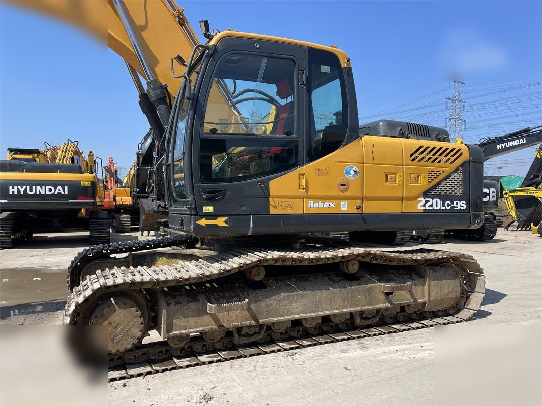 HYUNDAI ROBEX 220 LC-9S - Гусеничный экскаватор: фото 5 HYUNDAI ROBEX 220 LC-9S - Гусеничный экскаватор: фото 5