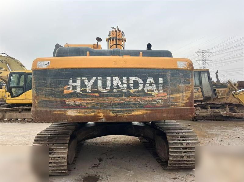 HYUNDAI ROBEX 220 LC-9S - Гусеничный экскаватор: фото 3 HYUNDAI ROBEX 220 LC-9S - Гусеничный экскаватор: фото 3