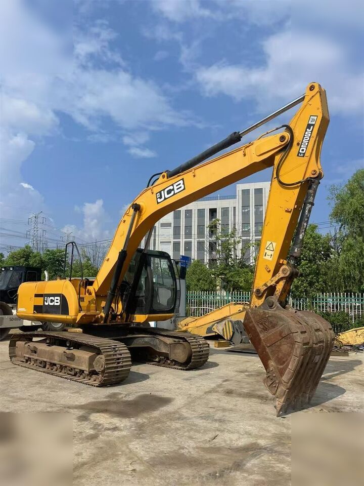JCB JS220 LC - Гусеничный экскаватор: фото 4 JCB JS220 LC - Гусеничный экскаватор: фото 4