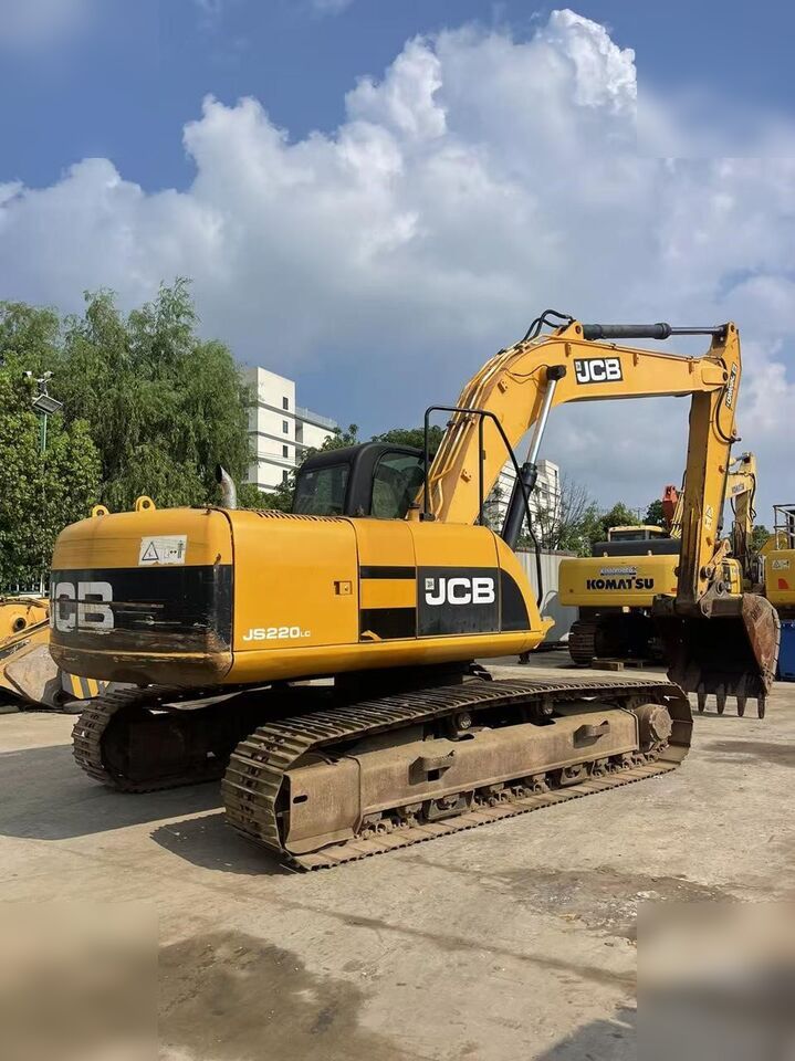 JCB JS220 LC - Гусеничный экскаватор: фото 2 JCB JS220 LC - Гусеничный экскаватор: фото 2