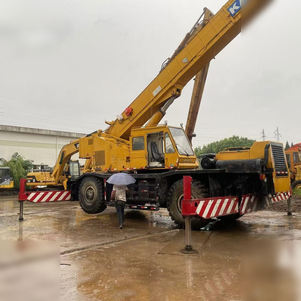 KATO SS500 - Короткобазный кран: фото 2 KATO SS500 - Короткобазный кран: фото 2