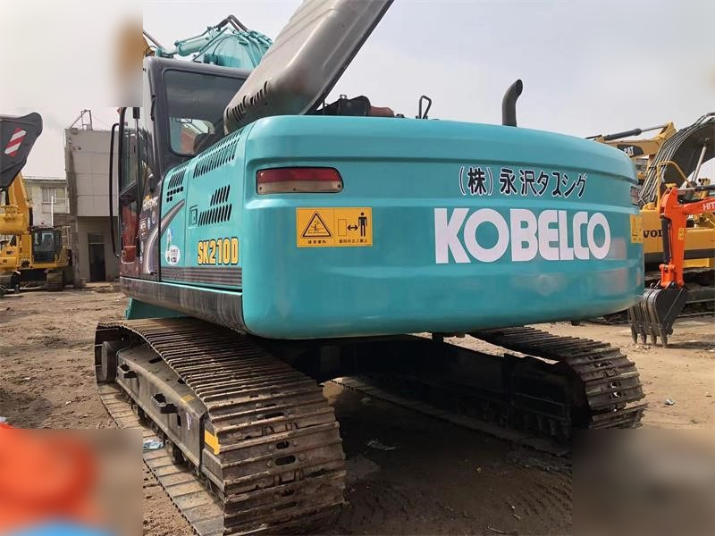 KOBELCO SK210-8 - Гусеничный экскаватор: фото 3 KOBELCO SK210-8 - Гусеничный экскаватор: фото 3