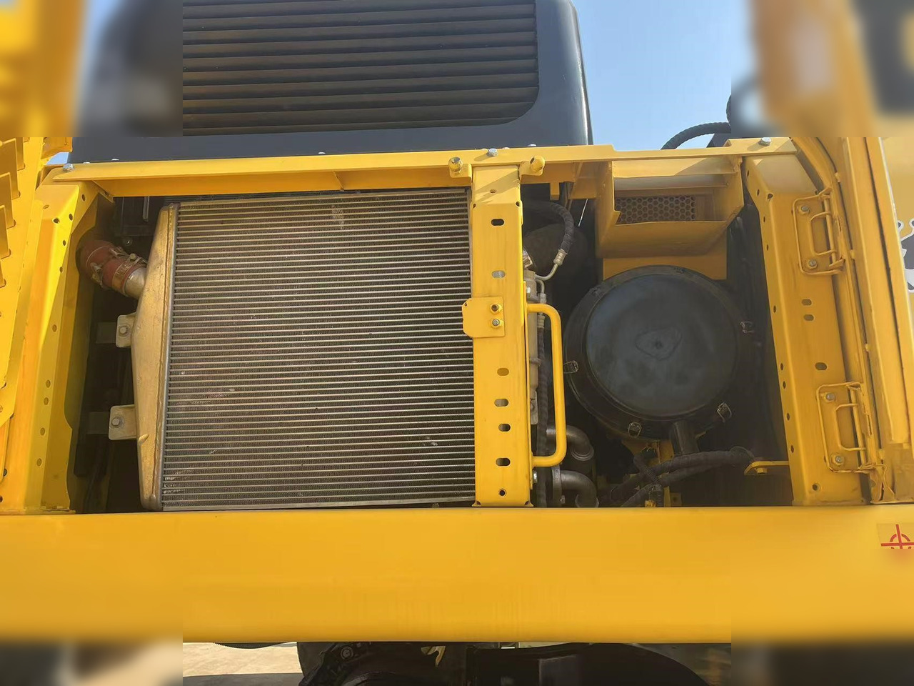 Гусеничный экскаватор KOMATSU PC400-8R: фото 8