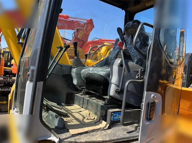Гусеничный экскаватор KOMATSU PC78US-6: фото 7 Гусеничный экскаватор KOMATSU PC78US-6: фото 7