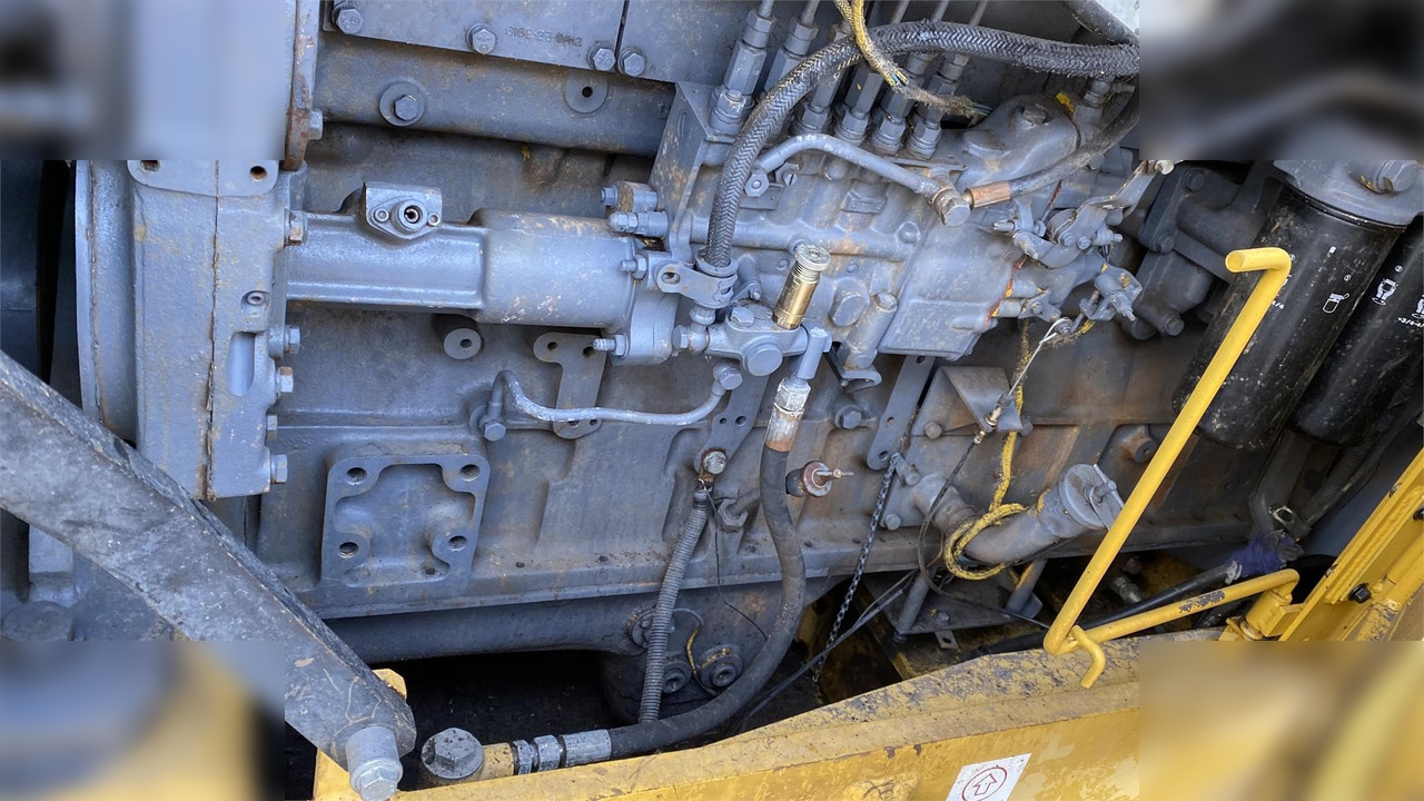 Колёсный погрузчик KOMATSU WA600-3: фото 6 Колёсный погрузчик KOMATSU WA600-3: фото 6