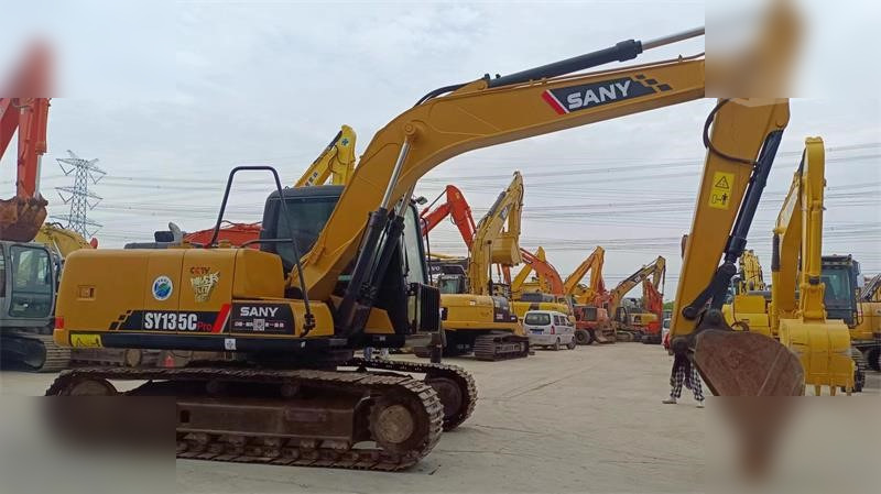 SANY SY135C - Гусеничный экскаватор: фото 1 SANY SY135C - Гусеничный экскаватор: фото 1