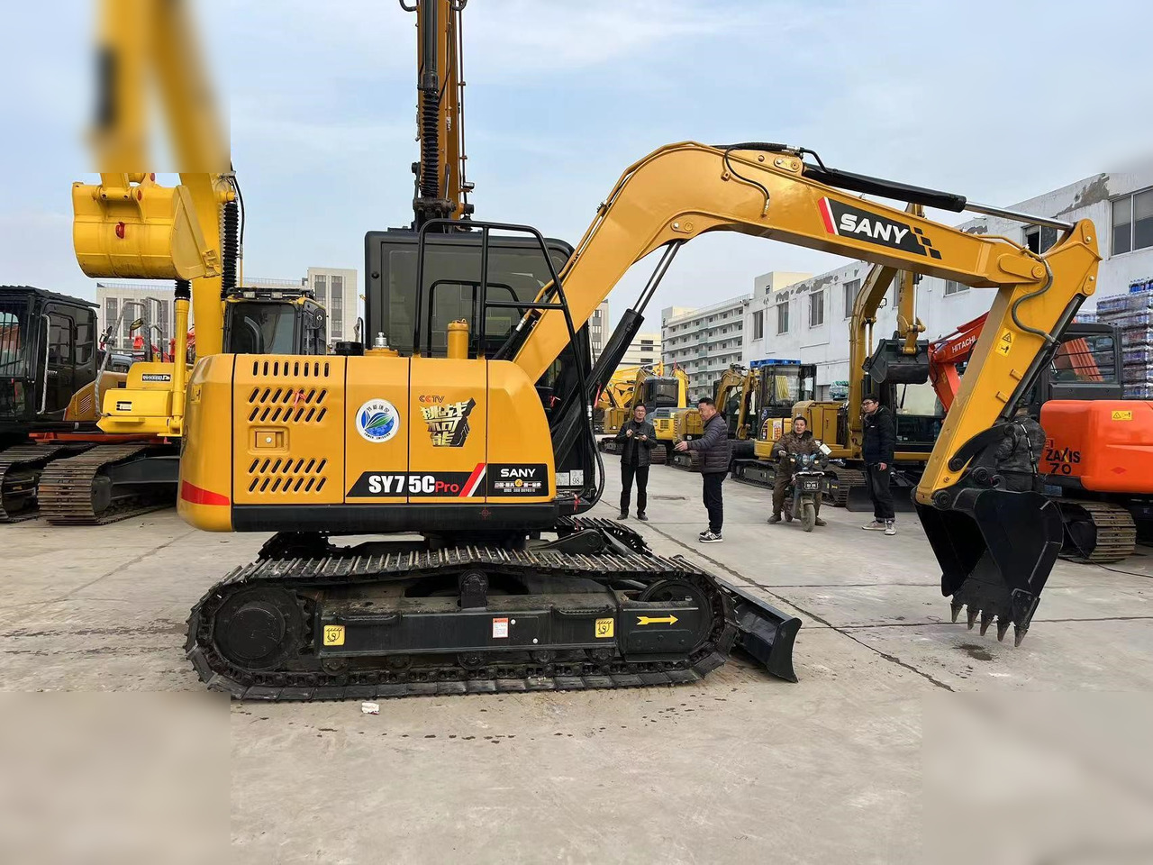 SANY SY75C - Гусеничный экскаватор: фото 2 SANY SY75C - Гусеничный экскаватор: фото 2