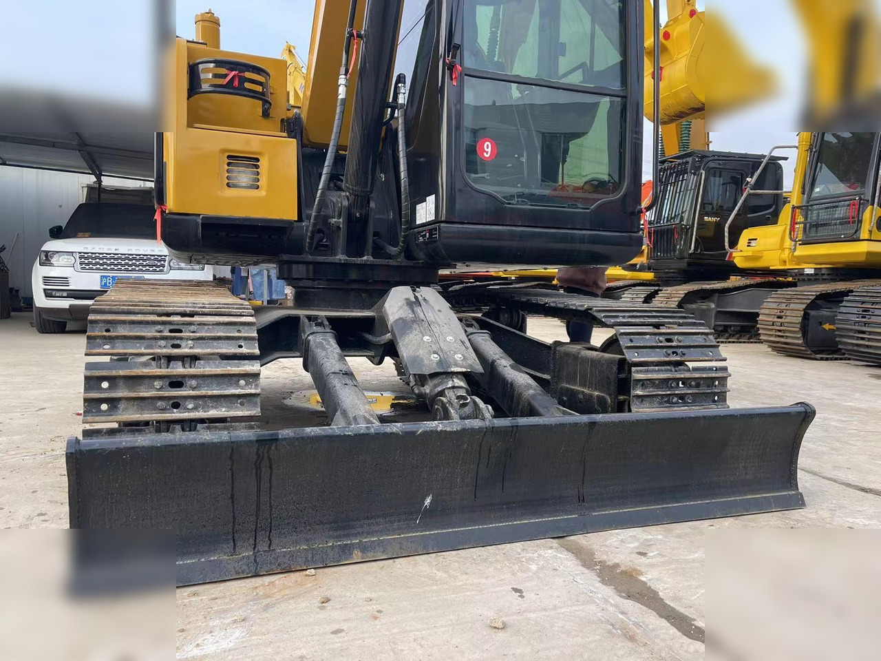 SANY SY75C - Гусеничный экскаватор: фото 3 SANY SY75C - Гусеничный экскаватор: фото 3