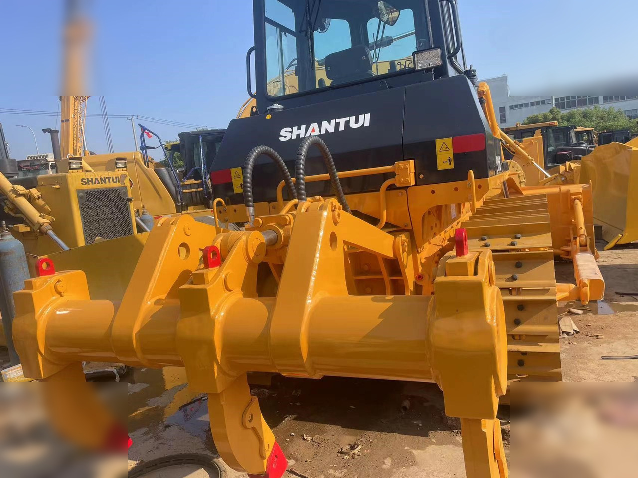 SHANTUI SD16 - Бульдозер: фото 4 SHANTUI SD16 - Бульдозер: фото 4