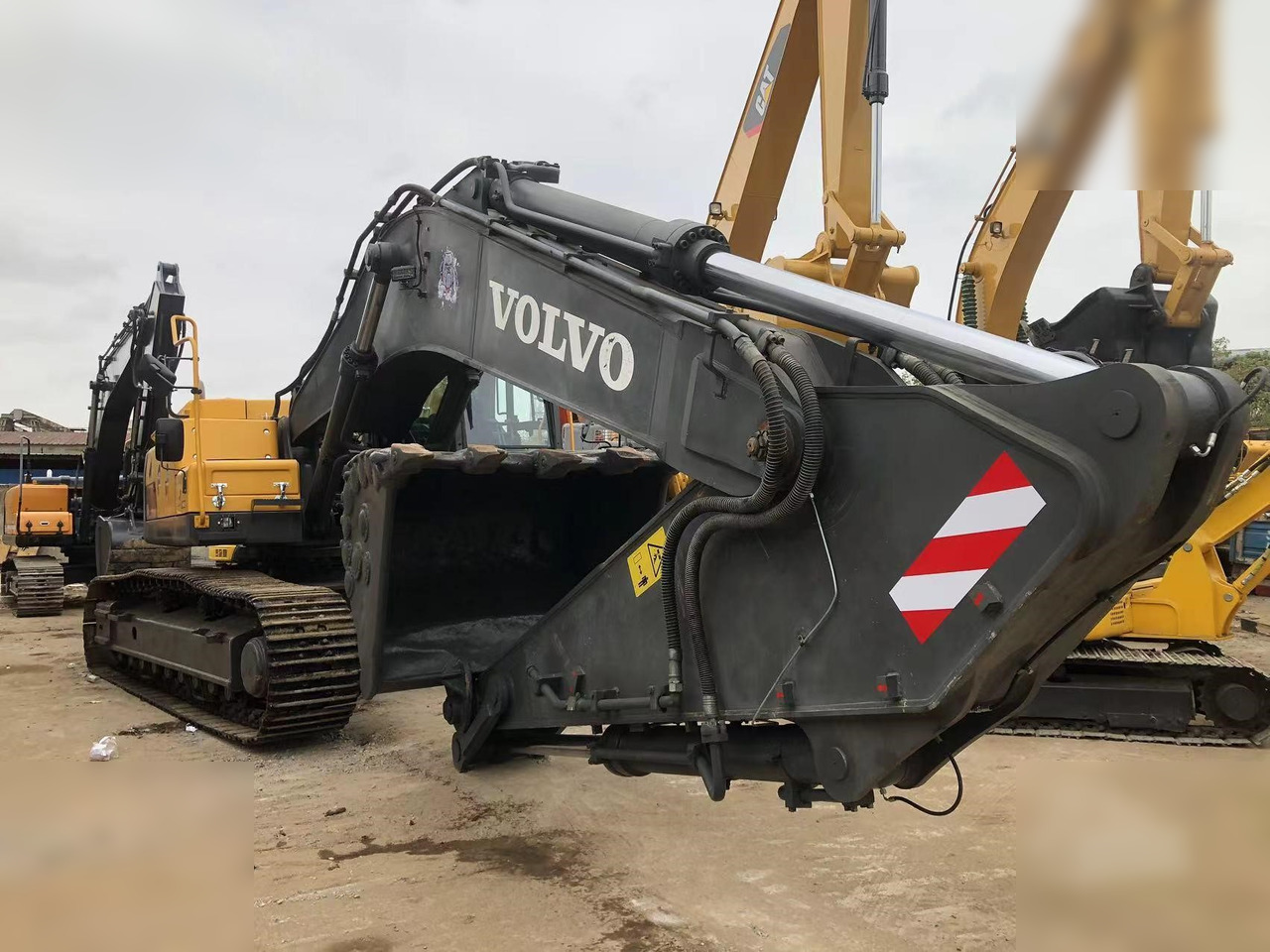 VOLVO EC480DL - Гусеничный экскаватор: фото 1 VOLVO EC480DL - Гусеничный экскаватор: фото 1