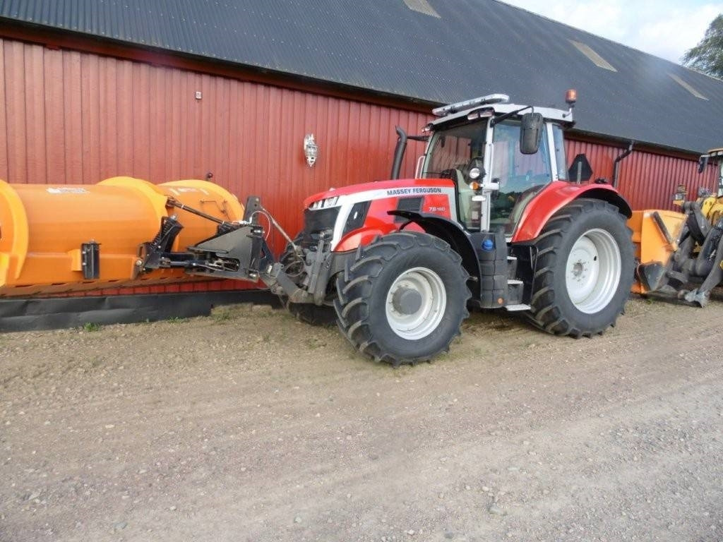 Massey Ferguson 7 S - Трактор: фото 4 Massey Ferguson 7 S - Трактор: фото 4